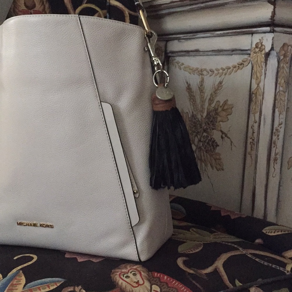 Vash Tassel - image 2